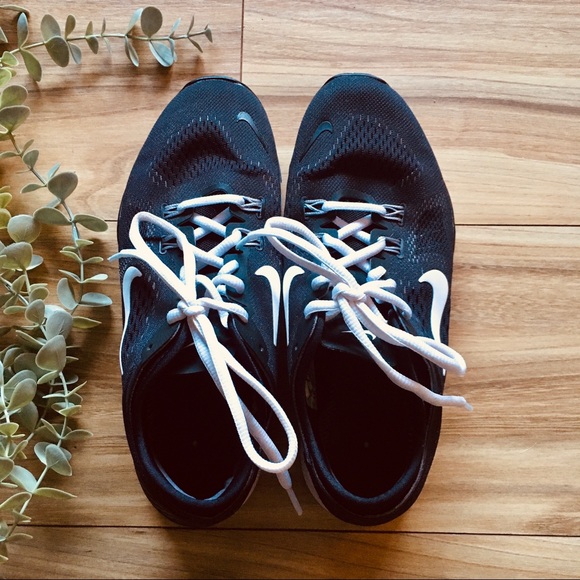 Women’s Nike Free 5.0 Tr Fit 4 - Picture 2 of 6